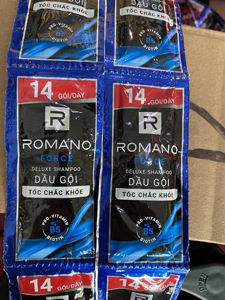 Dây Dầu Gội Romano Xanh Dương.