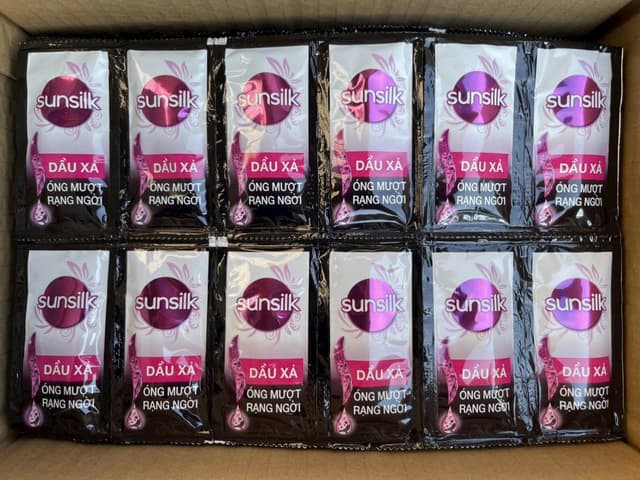 Dây Dầu Xả SunSilk Đen.( Thùng 84 dây )