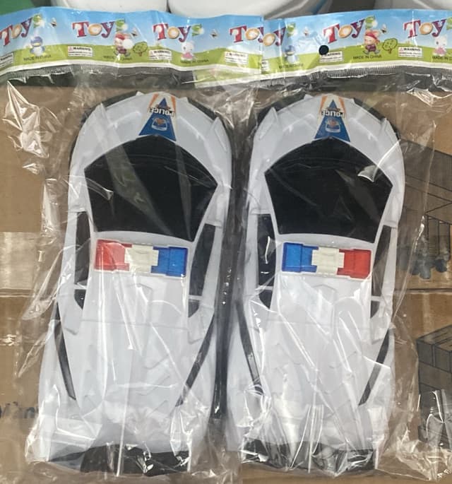 Bịch xe cảnh sát trắng