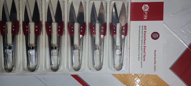 Vĩ Kéo Cắt Chỉ Lớn Bạc.