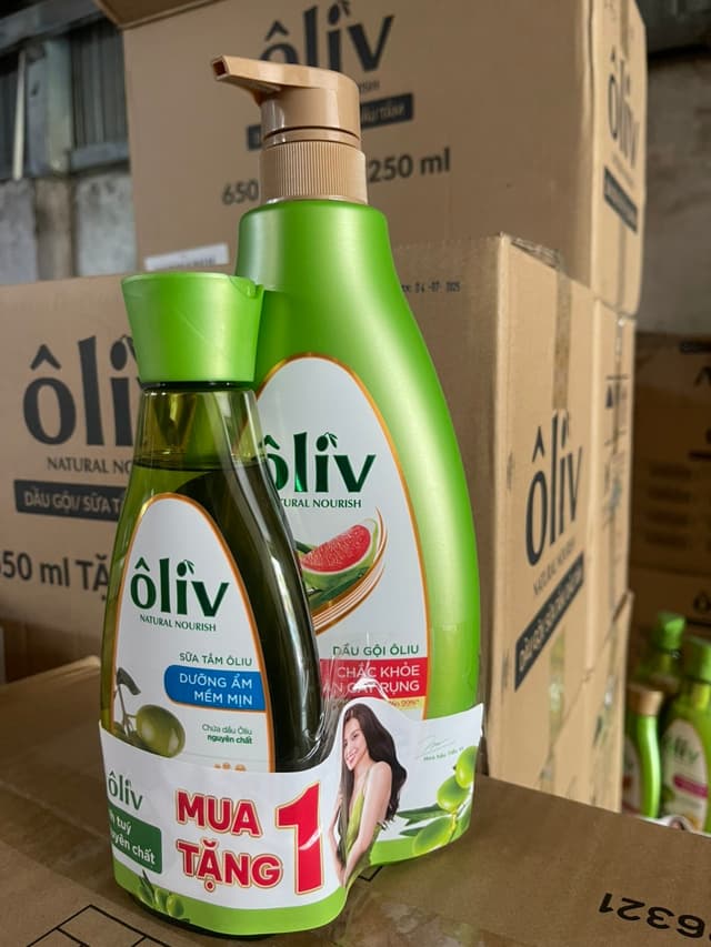 Dầu gội Oliv 650g Chắc Khỏe Ngăn Gãy Rụng Kèm 