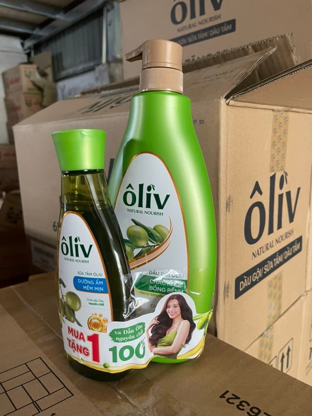 Dầu gội Oliv 650g Chắc Khỏe Bồng Bềnh kèm